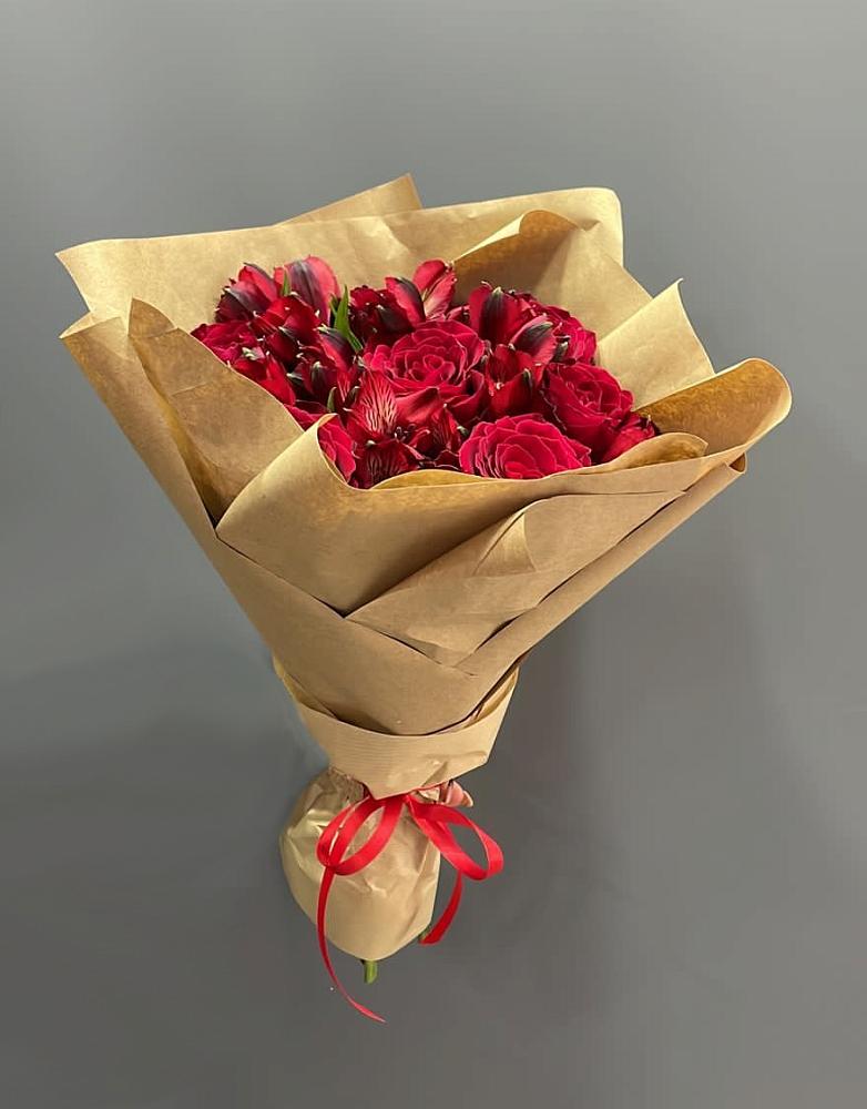 Букет цветов из: Альстромерии и Розы в Боровёнка