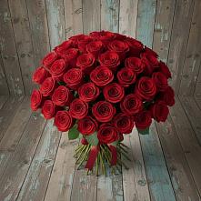 Букет 55 Красных роз Фридом #REPLACE_PRED# Боровёнка