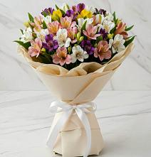 Букет цветов из:  Альстромерии #REPLACE_PRED# Боровёнка