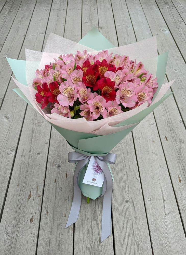 Букет цветов из: Альстромерии в Боровёнка