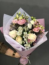 Букет цветов из:  Альстромерии, Розы и Лизиантусы #REPLACE_PRED# Боровёнка