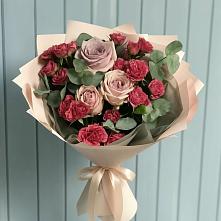 Букет цветов из:  Гвоздики и Розы в Боровёнка