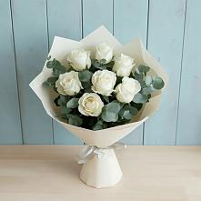 Букет Белые розы в Эвкалипте в Боровёнка