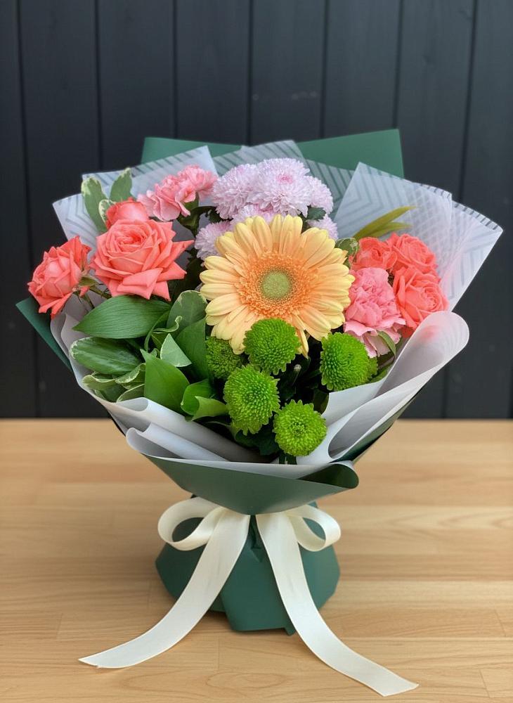 Букет цветов из: Гвоздики, Розы, Герберы и Хризантемы в Боровёнка