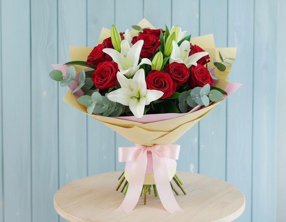 Букет цветов из: Лилии и Розы в Боровёнка